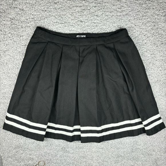 Hot Topic Skirt Womens Large Pleated Skate Skater Style Grunge Cheerleader Midi - Picture 1 of 4